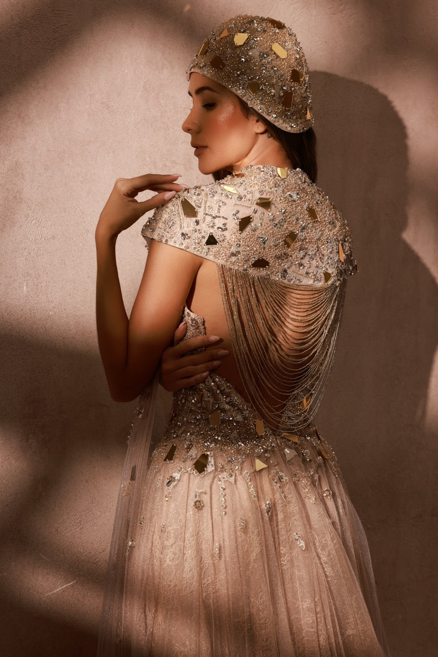LOOK 3