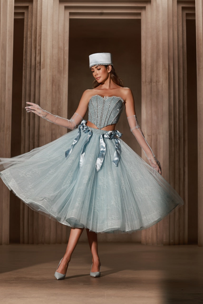 LOOK 7